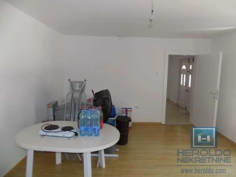 Sale, house, 230m², Centar, Paraćin