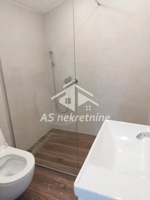 Prodaja, četvorosoban stan, 132m², Lekino Brdo, Voždovac Sve Podlokacije