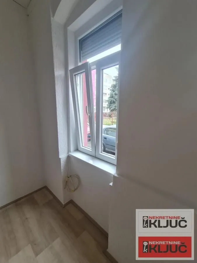 Prodaja, dvosoban stan, 37m², Podbara, Novi Sad Sve Podlokacije