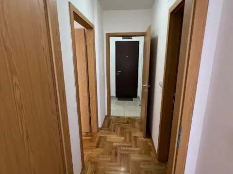 Stan in Makedonsko naselje