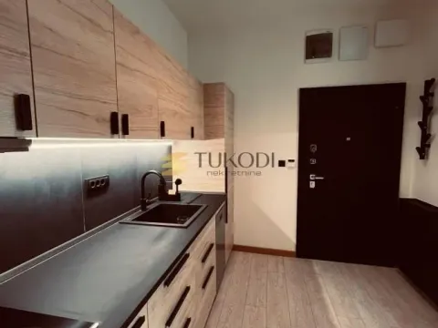 Sale, two bedroom apartment, 40m², Kalenić Pijaca, Vračar Sve Podlokacije - image 15