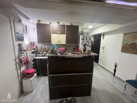 Prodaja, dvosoban stan, 44m², Vračar Centar, Vračar Sve Podlokacije - image 7