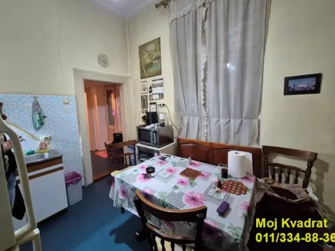 Prodaja, trosoban stan, 110m², Slavija, Vračar Sve Podlokacije - image 5