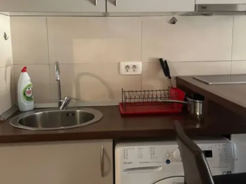 Rent, one bedroom apartment, 38m², Maini, Budva - image 5