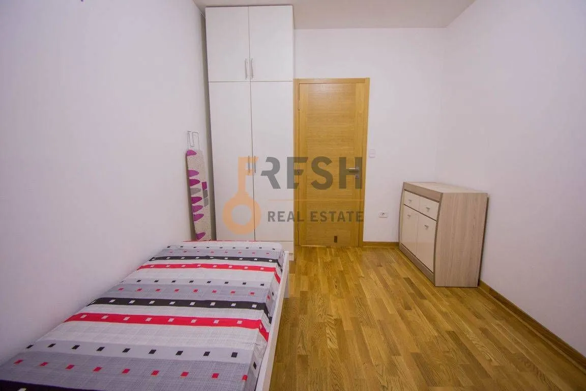 Rent, two bedroom apartment, 65m², City Kvart, Podgorica