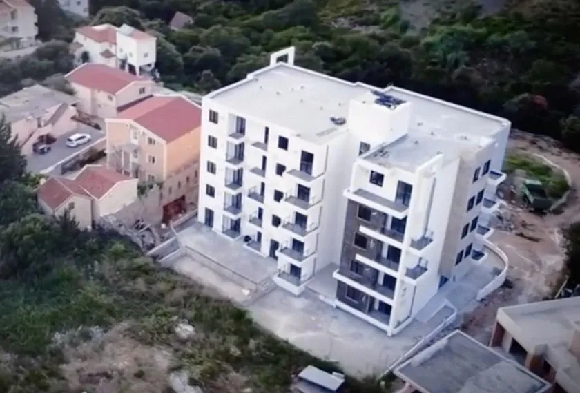 Prodaja, jednosoban stan, 49m², Dobra Voda, Budva