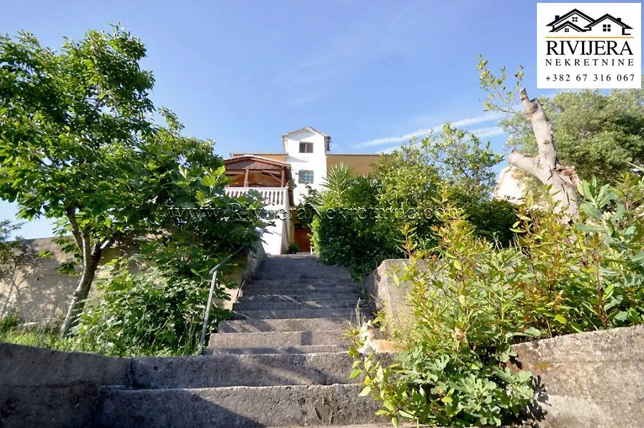 Prodaja, kuća, 270m², Topla, Herceg Novi