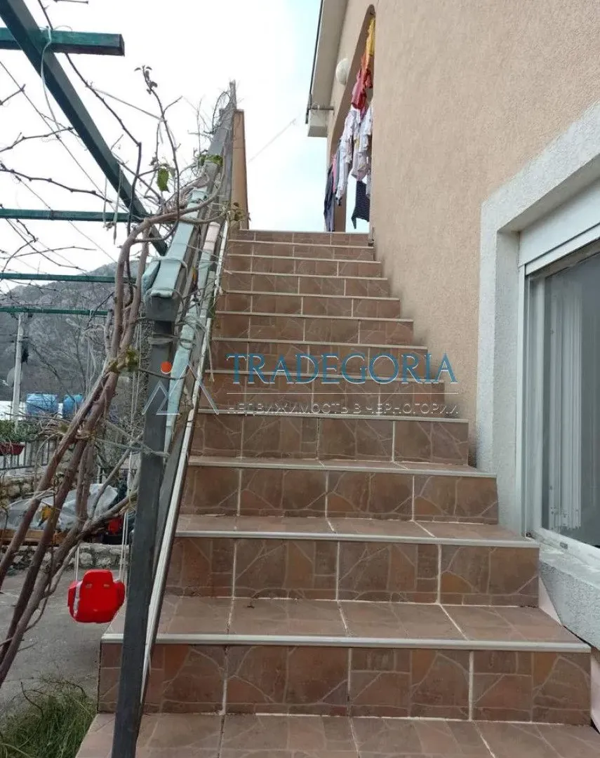 Prodaja, kuća, 220m², Bar, Crna Gora