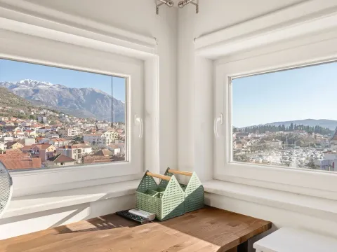 Prodaja, dvosoban stan, 68m², Tivat, Crna Gora - image 16