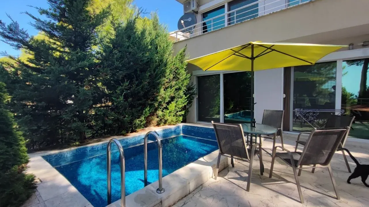 Sale, house, 128m², Šušanj, Bar