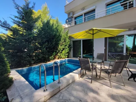 Sale, house, 128m², Šušanj, Bar