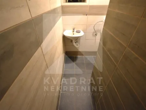 Rent, one bedroom apartment, 33m², Stara Varoš, Podgorica - image 8