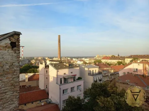 Rent, two bedroom apartment, 100m², Skadarlija, Beograd - image 10