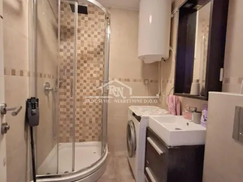 Izdavanje, dvosoban stan, 60m², Novi Beograd Blok 28, Novi Beograd Sve Podlokacije - image 10