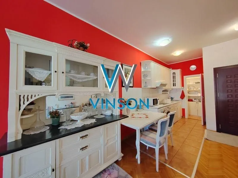 Prodaja, četvorosoban stan, 120m², Novi Sad Sve Podlokacije, Novi Sad