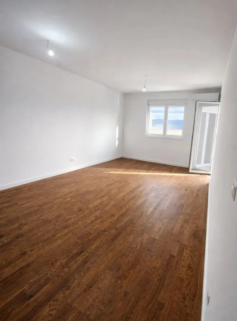 Prodaja, jednosoban stan, 47m², Stari Aerodrom, Podgorica