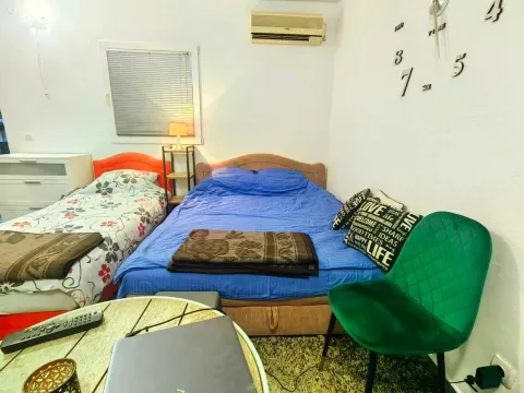 Izdavanje, stan, 22m², Tivat, Crna Gora - image 2