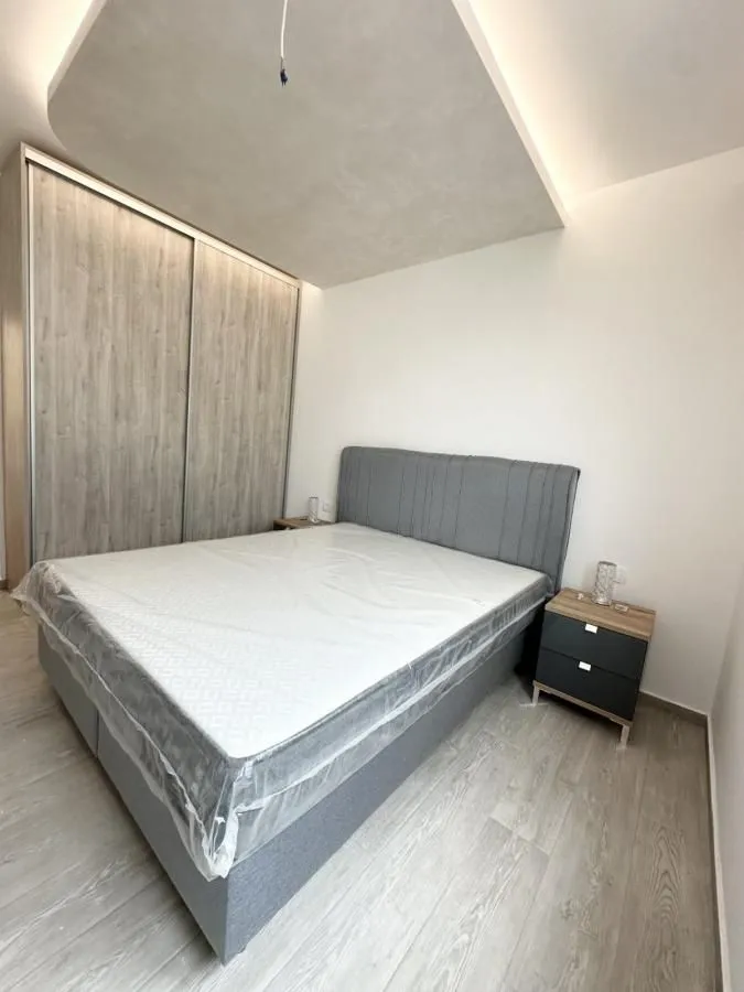 Sale, two bedroom apartment, 75m², Bečići, Budva