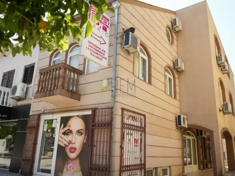 Sale, office space, 145m², Centar, Podgorica - image 19