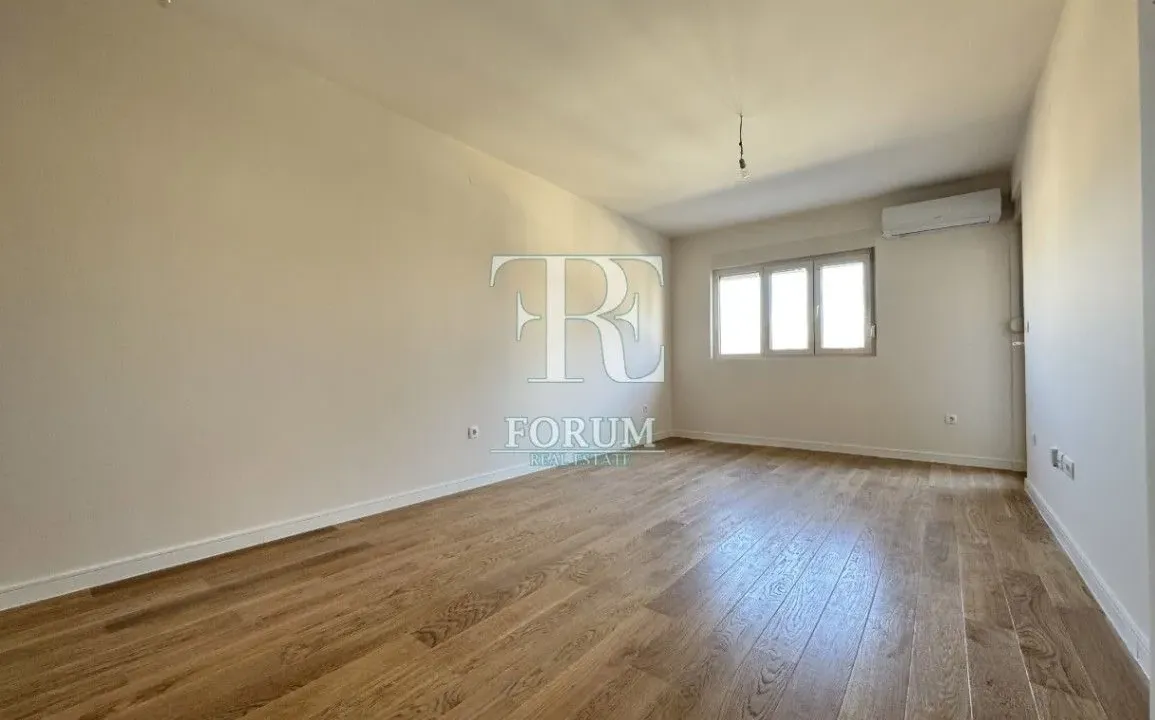Sale, one bedroom apartment, 48m², Central Point, Podgorica