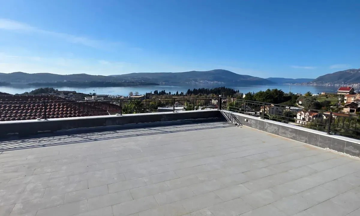 Prodaja, dvosoban stan, 49m², Kava, Tivat