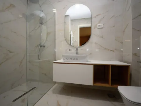 Rent, one bedroom apartment, 61m², Podgorica, Crna Gora - image 10