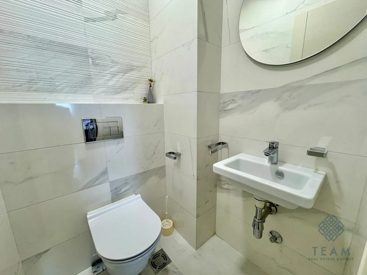 Prodaja, dvosoban stan, 70m², Central Point, Podgorica