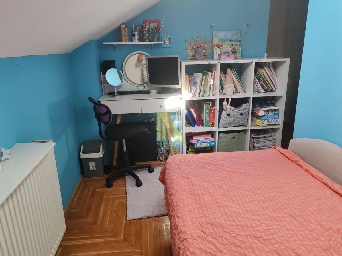 Prodaja, četvorosoban stan, 70m², Bulevar Evrope, Novi Sad Sve Podlokacije