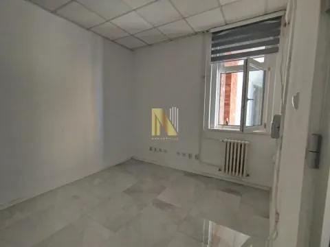 Rent, office space, 160m², Centar, Novi Sad - image 14
