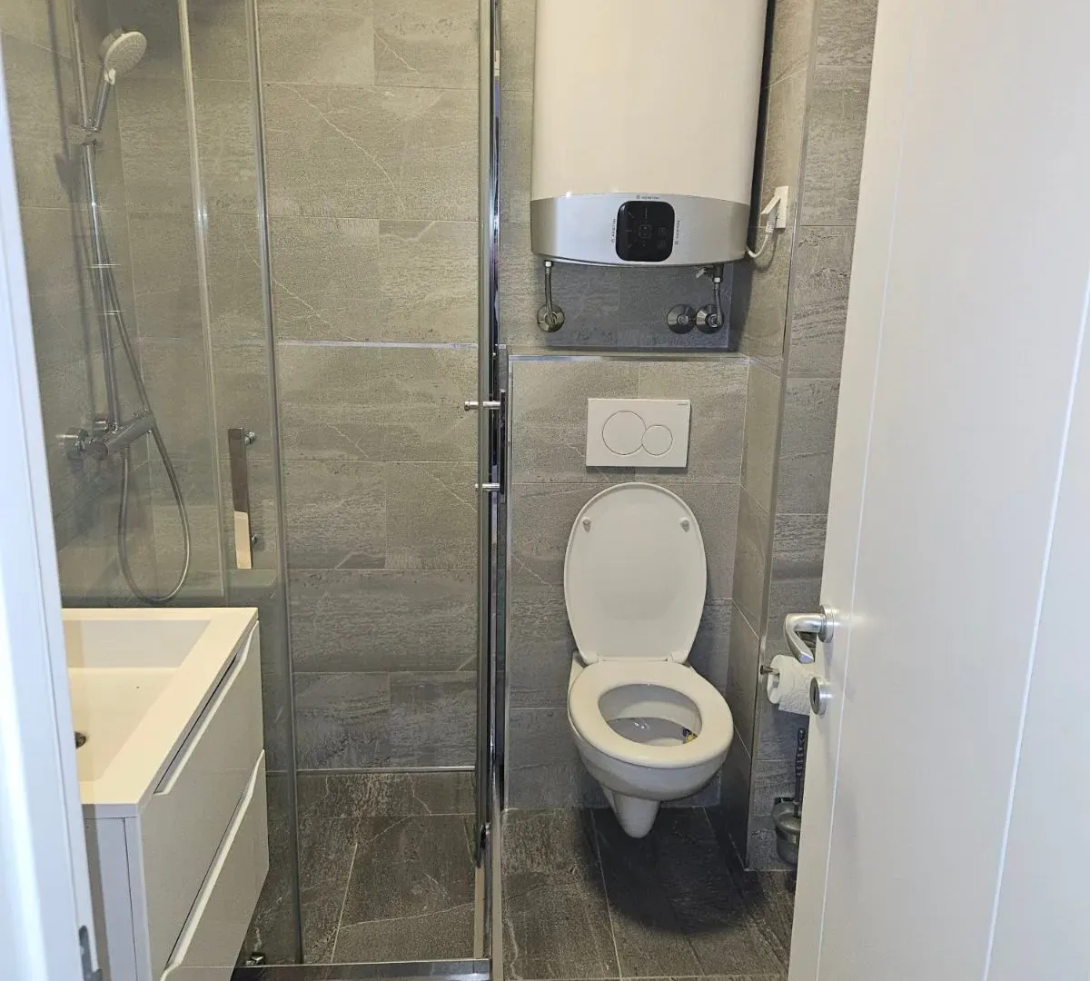 Rent, one bedroom apartment, 46m², Budva, Crna Gora