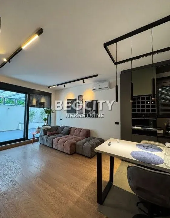 Prodaja, dvosoban stan, 54m², Dušanovac, Voždovac Sve Podlokacije