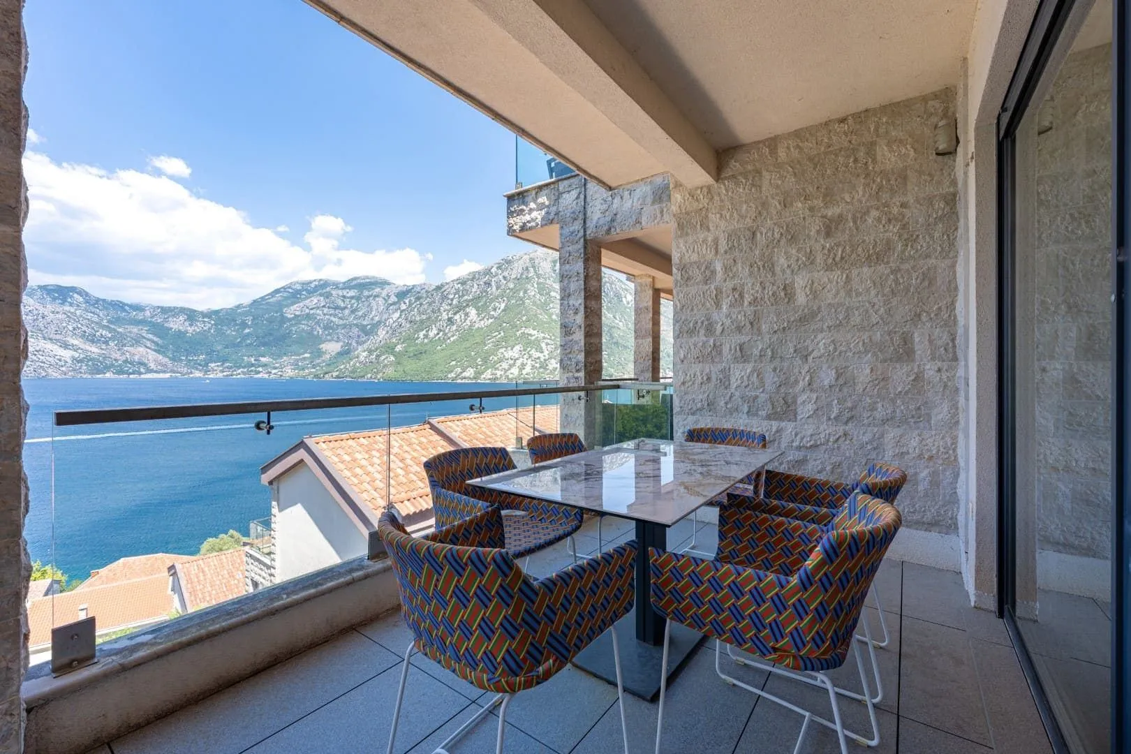 Prodaja, kuća, 146m², Kostanjica, Kotor