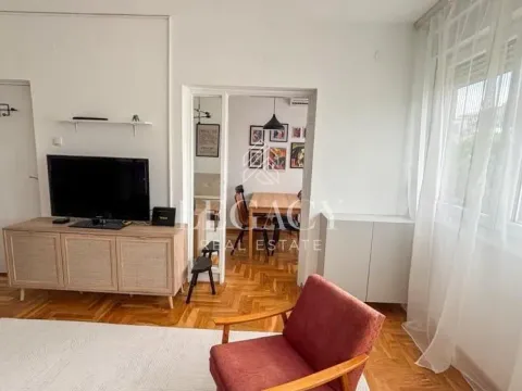 Stan in Zemun Sve Podlokacije