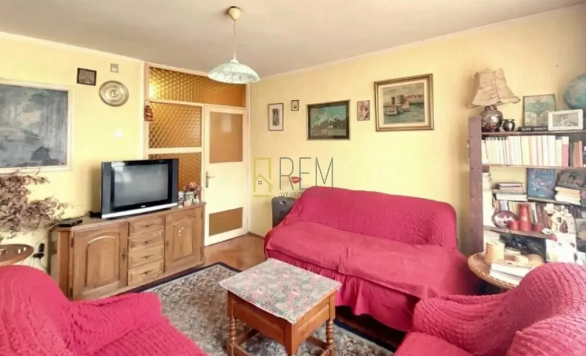 Prodaja, dvosoban stan, 70m², Preko Morače, Podgorica