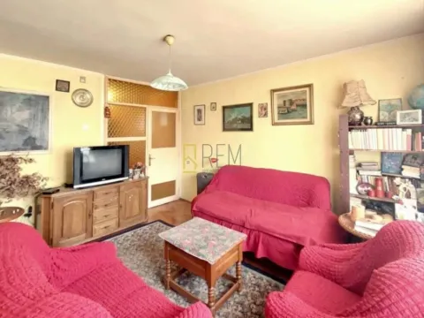 Prodaja, dvosoban stan, 70m², Preko Morače, Podgorica