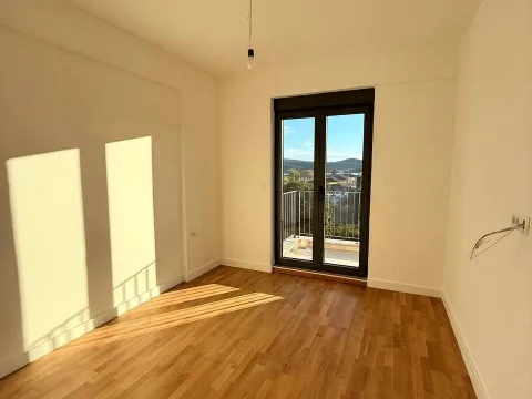 Prodaja, dvosoban stan, 72m², Centar, Tivat - image 6