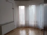 Izdavanje, poslovni prostor, 240m², Lekino Brdo, Voždovac Sve Podlokacije - image 4