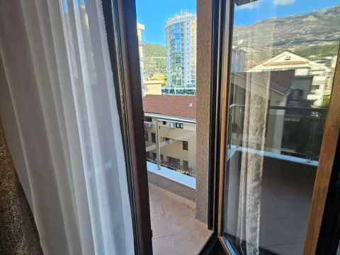 Rent, one bedroom apartment, 27m², Budva, Crna Gora - image 6