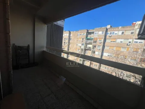Sale, four bedroom apartment, 208m², Liman 3, Novi Sad Sve Podlokacije - image 10