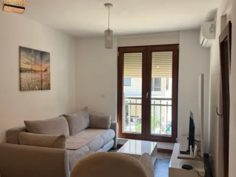 Rent, two bedroom apartment, 70m², Donja Lastva, Tivat - image 6