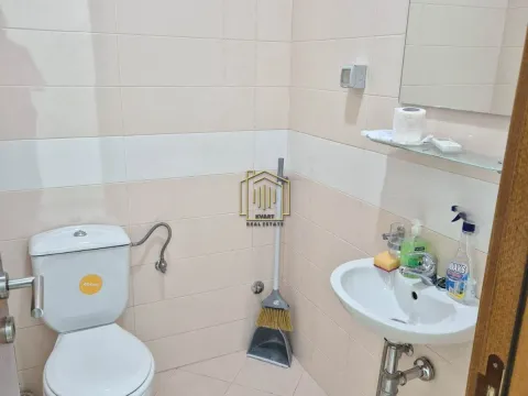 Rent, office space, 20m², Stari Aerodrom, Podgorica - image 2