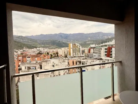 Izdavanje, dvosoban stan, 70m², Centar, Budva - image 6