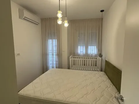 Prodaja, dvosoban stan, 64m², City Kej, Podgorica - image 2