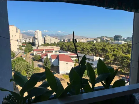 Prodaja, dvosoban stan, 77m², Blok 5, Podgorica - image 7