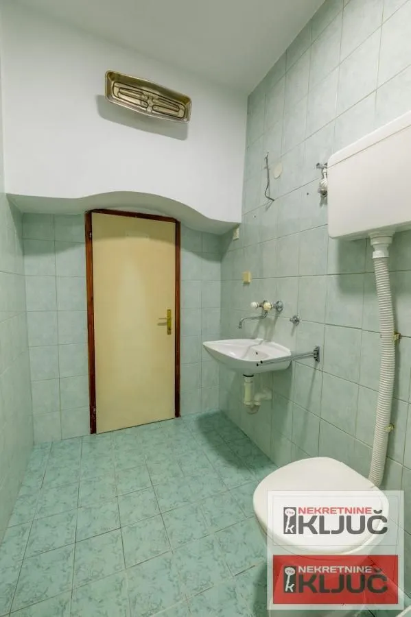 Prodaja, jednosoban stan, 29m², Petrovaradin, Novi Sad