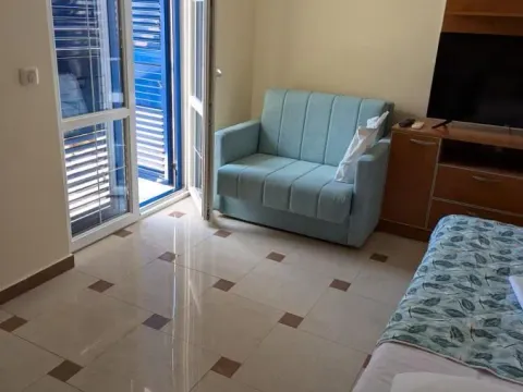 Prodaja, jednosoban stan, 45m², Rafailovići, Budva - image 4