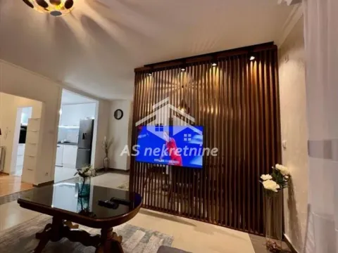 Rent, two bedroom apartment, 50m², Voždovac Sve Podlokacije, Beograd - image 2