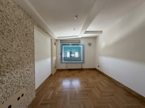 Sale, two bedroom apartment, 81m², Vašarište, Jagodina - image 25