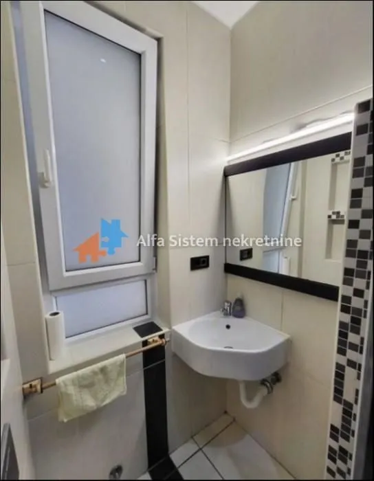 Rent, two bedroom apartment, 45m², Stari Grad, Beograd