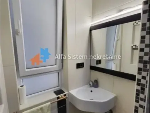 Rent, two bedroom apartment, 45m², Stari Grad, Beograd - image 12